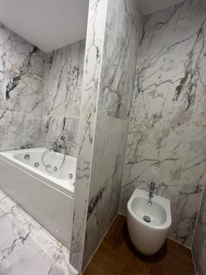 Savoia House, Modern Apartment Near Villa Borghese Rome Buitenkant foto